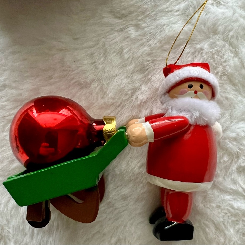 Vintage Avon Wooden Santa Claus Ornament